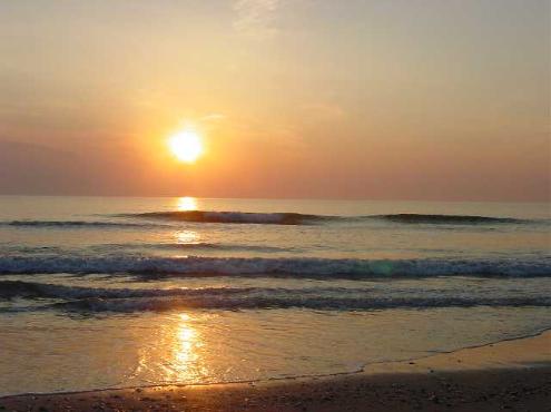 Come see the sunrise over the Atlantic...Peaceful waves and awesome views